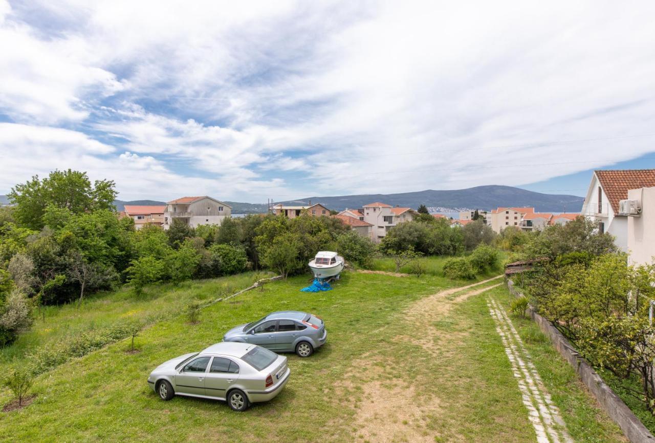 Apartments Bojic Tivat Eksteriør bilde